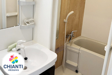 バストイレ別で広めの浴槽完備