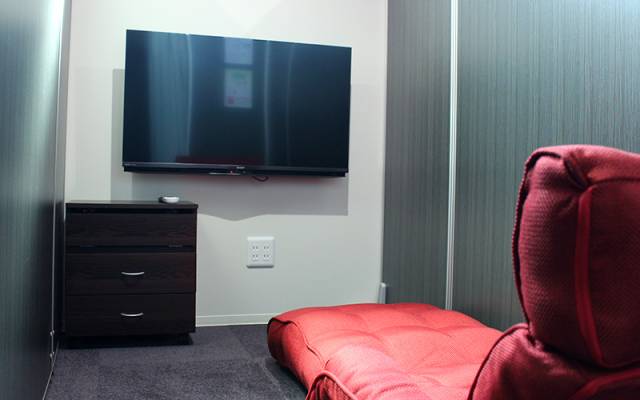 個室待機にしてもらう