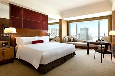 事務所近隣の綺麗なホテル宿泊で勤務していただきます。