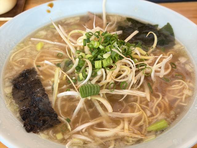 今日の昼飯ですよー