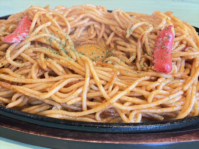 今日の昼飯ですよー