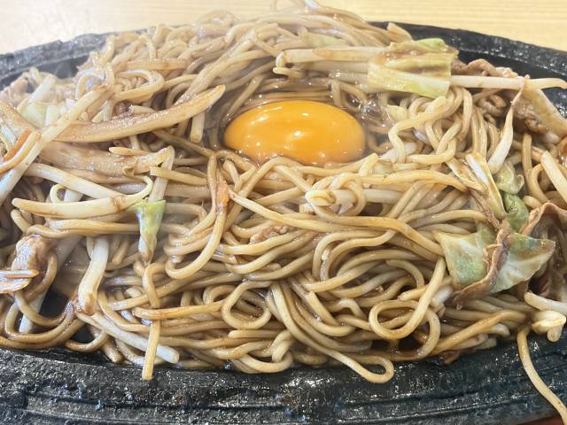 今日の昼飯ですよー
